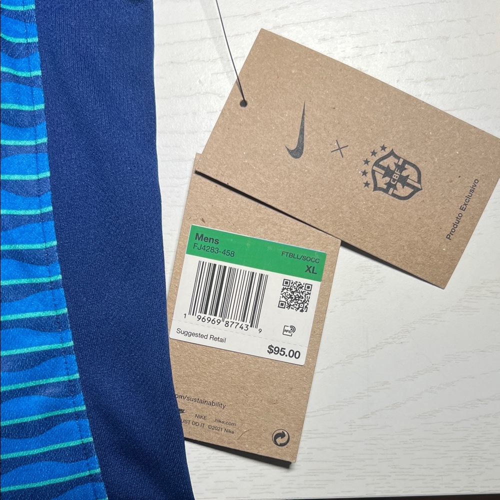 Nike Blue and Green Striped Jersey - Picture 7 of 7